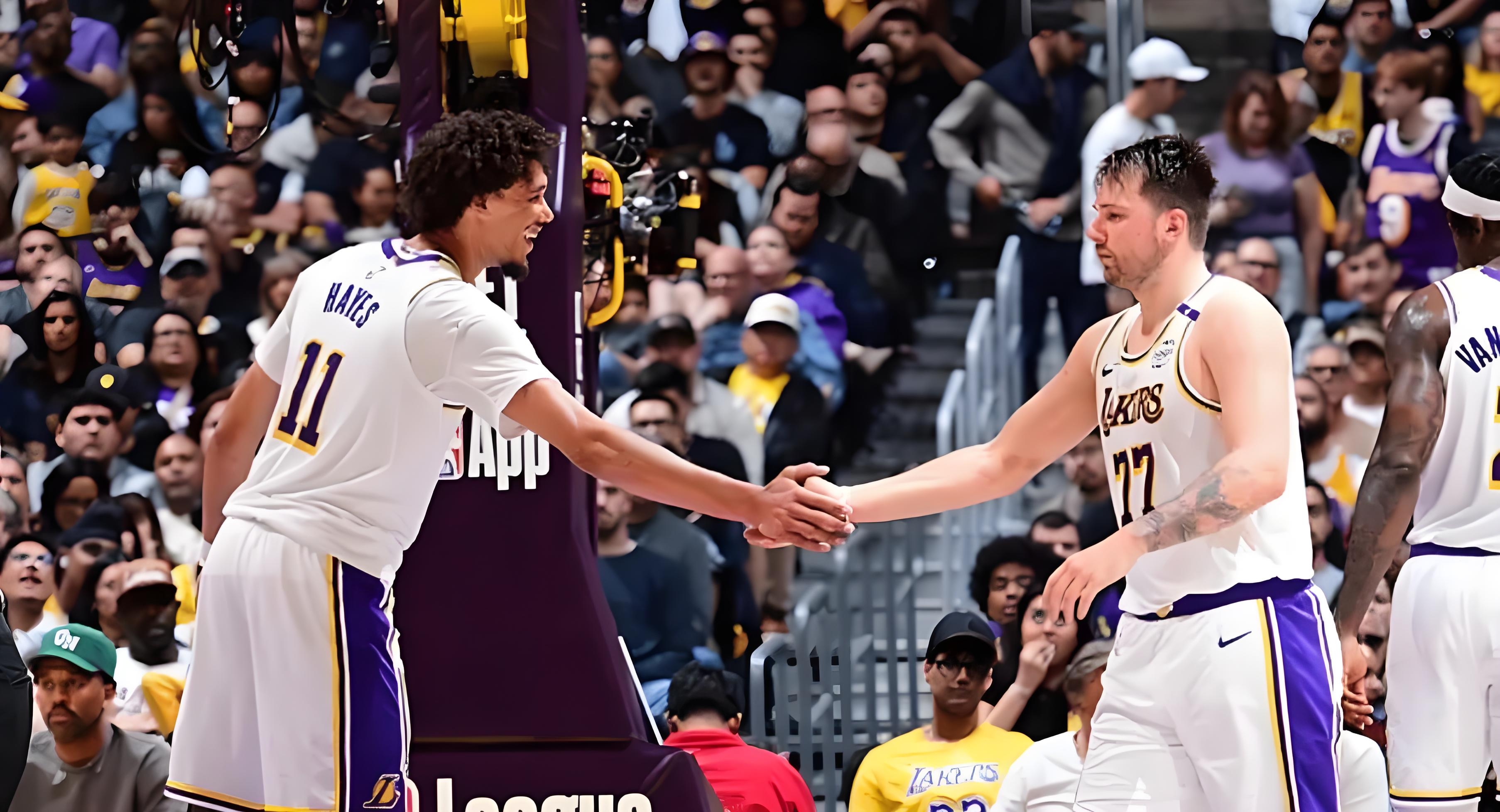 赛前多特蒙德备战NBA常规赛,状态回暖细节曝光,管理层满意,更衣室氛围转暖(多特蒙德首发阵容) 赛前多特蒙德备战NBA常规赛,状态回暖细节曝光,管理层满意,更衣室氛围转暖(多特蒙德首发阵容)