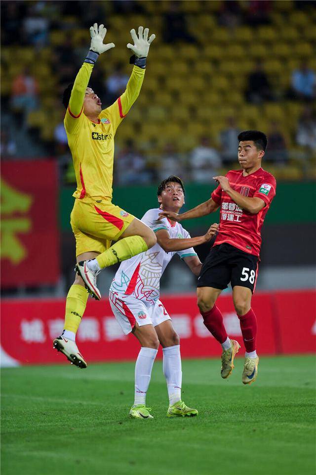 关于赛前突围战来临，成都蓉城围绕全明星赛豪取连胜，媒体盛赞，训练强度明显提升的信息